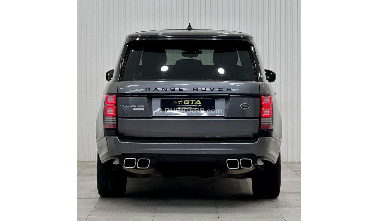 Land Rover Range Rover 2017 Range Rover Vogue SE Supercharged V8, Warranty, Full Range Rover Service History, GCC