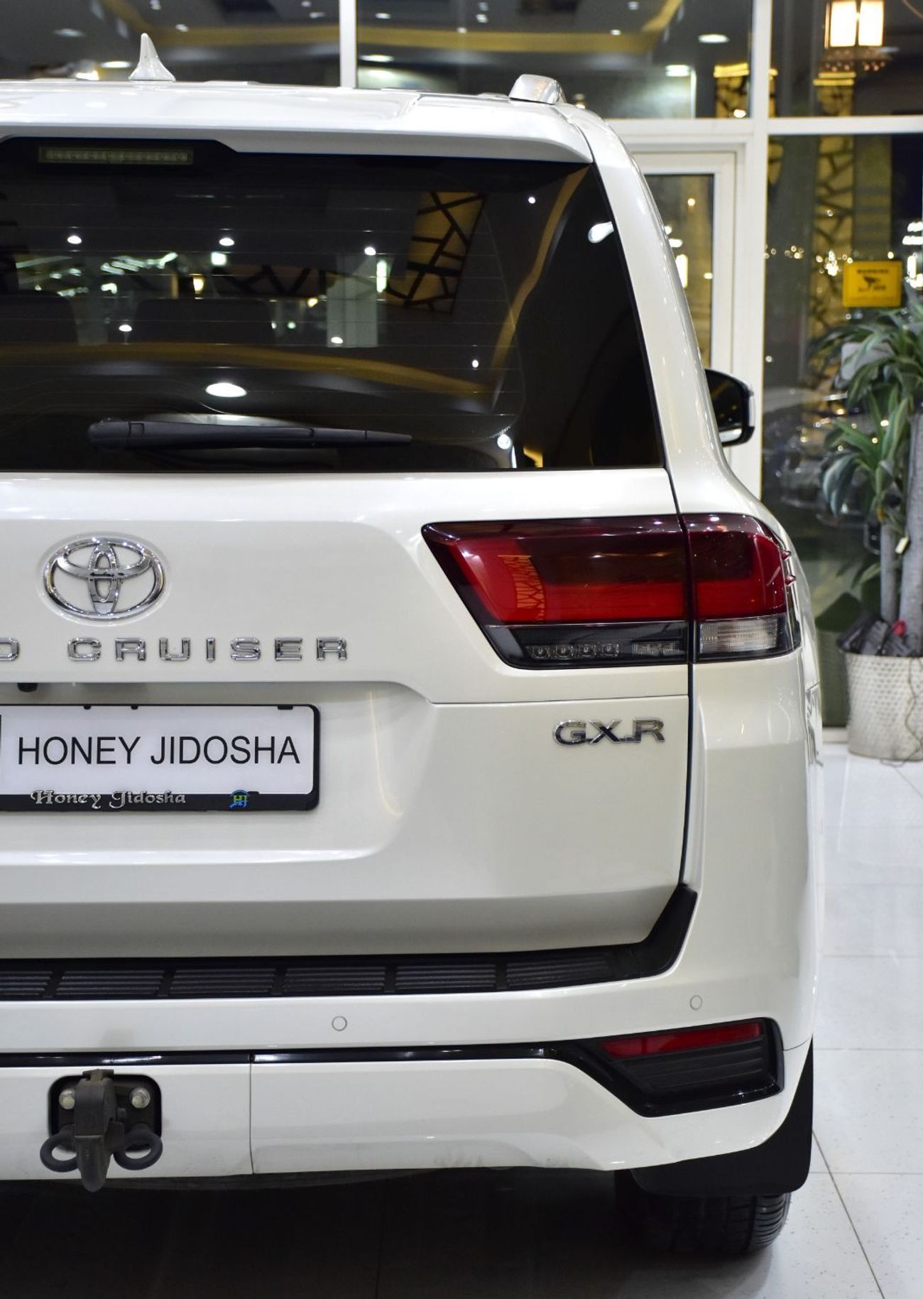 Toyota Land Cruiser EXCELLENT DEAL for our Toyota Land Cruiser GXR ( 2022 Model ) in White Color GCC Specs