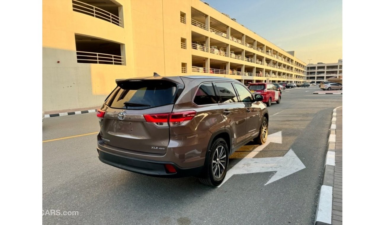 تويوتا هايلاندر 2019 XLE LIMITED AWD SUNROOF 2 KEYS USA IMPORTED