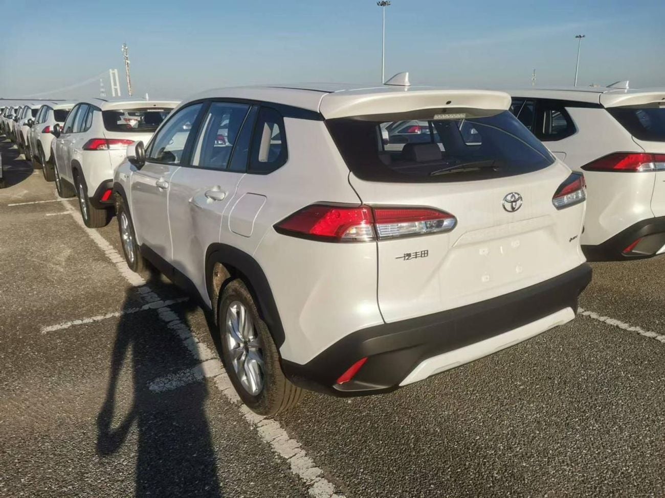 تويوتا كورولا كروس 1.8L GLI (HEV)