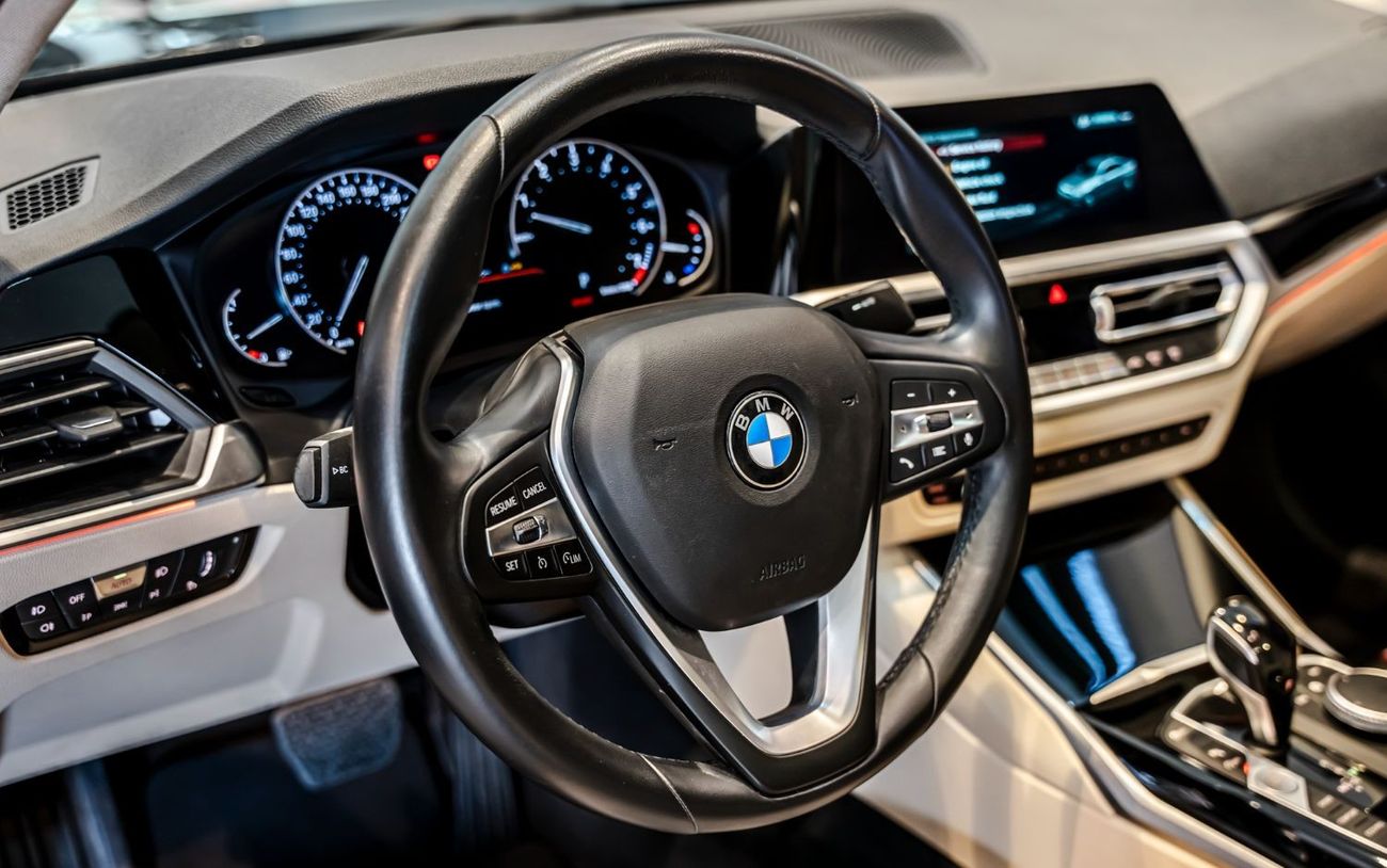 BMW 320i M Sport 2020 BMW 320i, 2025 BMW Warranty + Service Contract, Full Service History, Low KMs, GCC