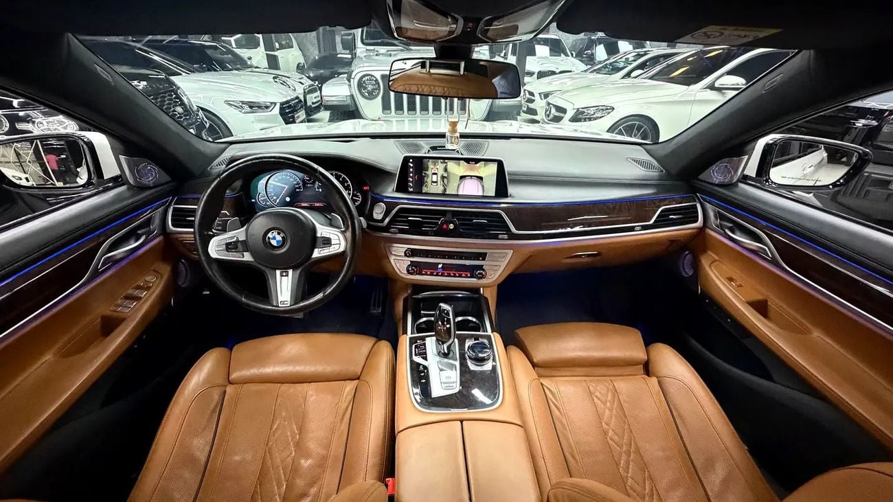 بي أم دبليو 750Li XDRIVE LUXURY
