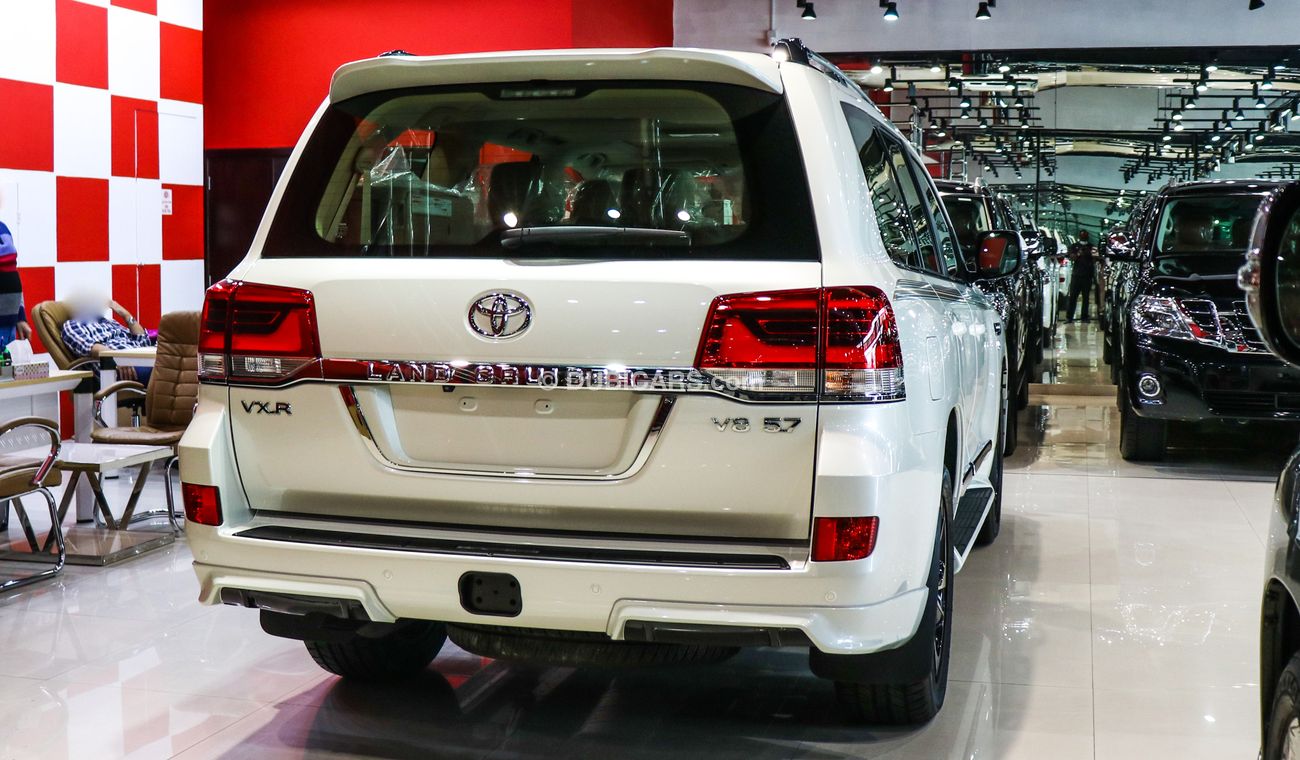 Toyota Land Cruiser VXR V8