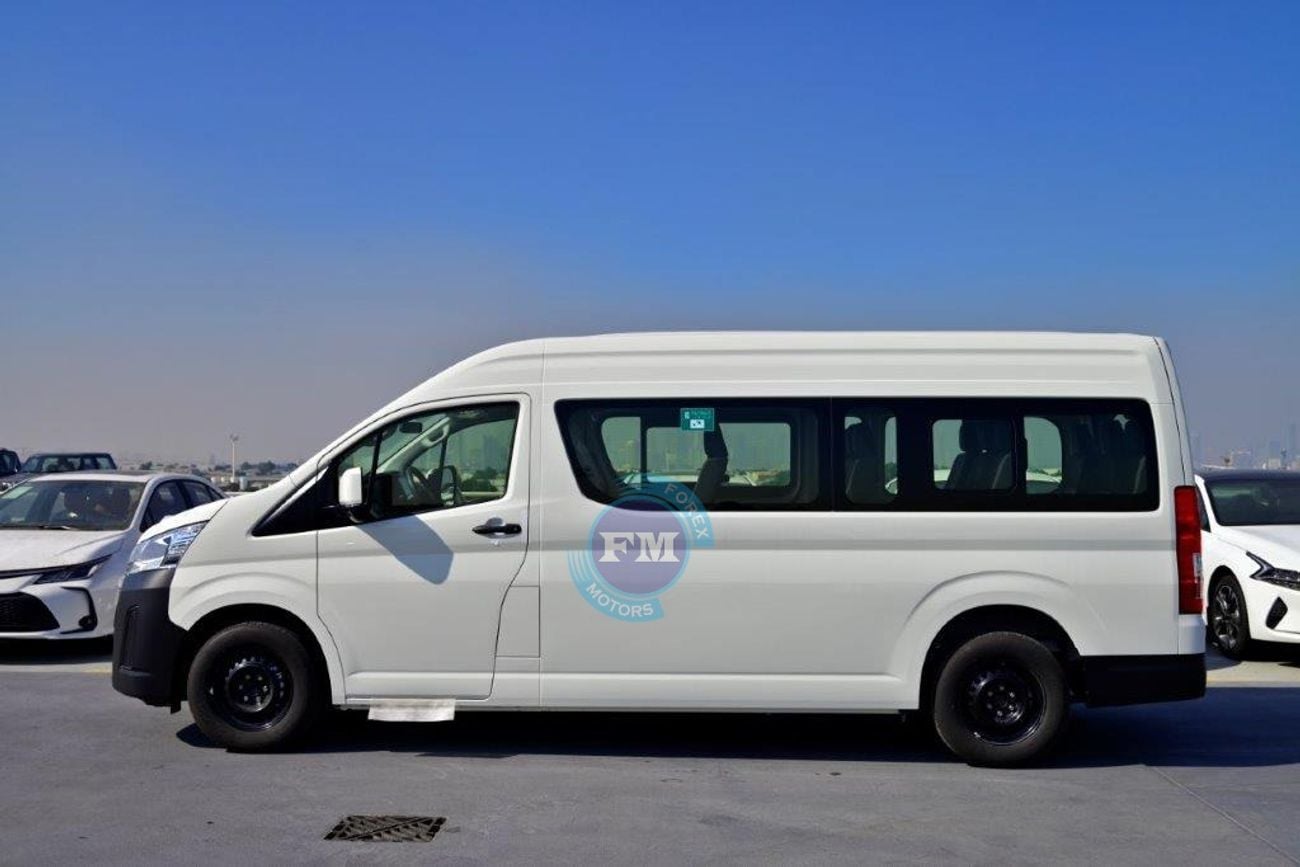 Toyota Hiace V6 3.5L 13 Seater