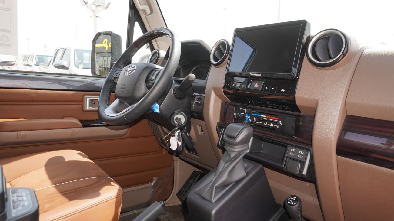 Toyota Land Cruiser Pick Up LX 4.0 L V6