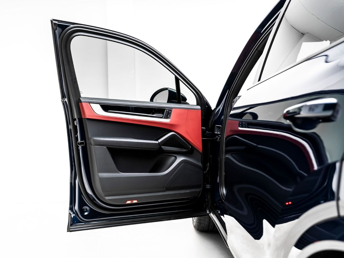 Porsche Cayenne 2024 Porsche Cayenne SUV, October 2026 Porsche Warranty, Low KMs, GCC