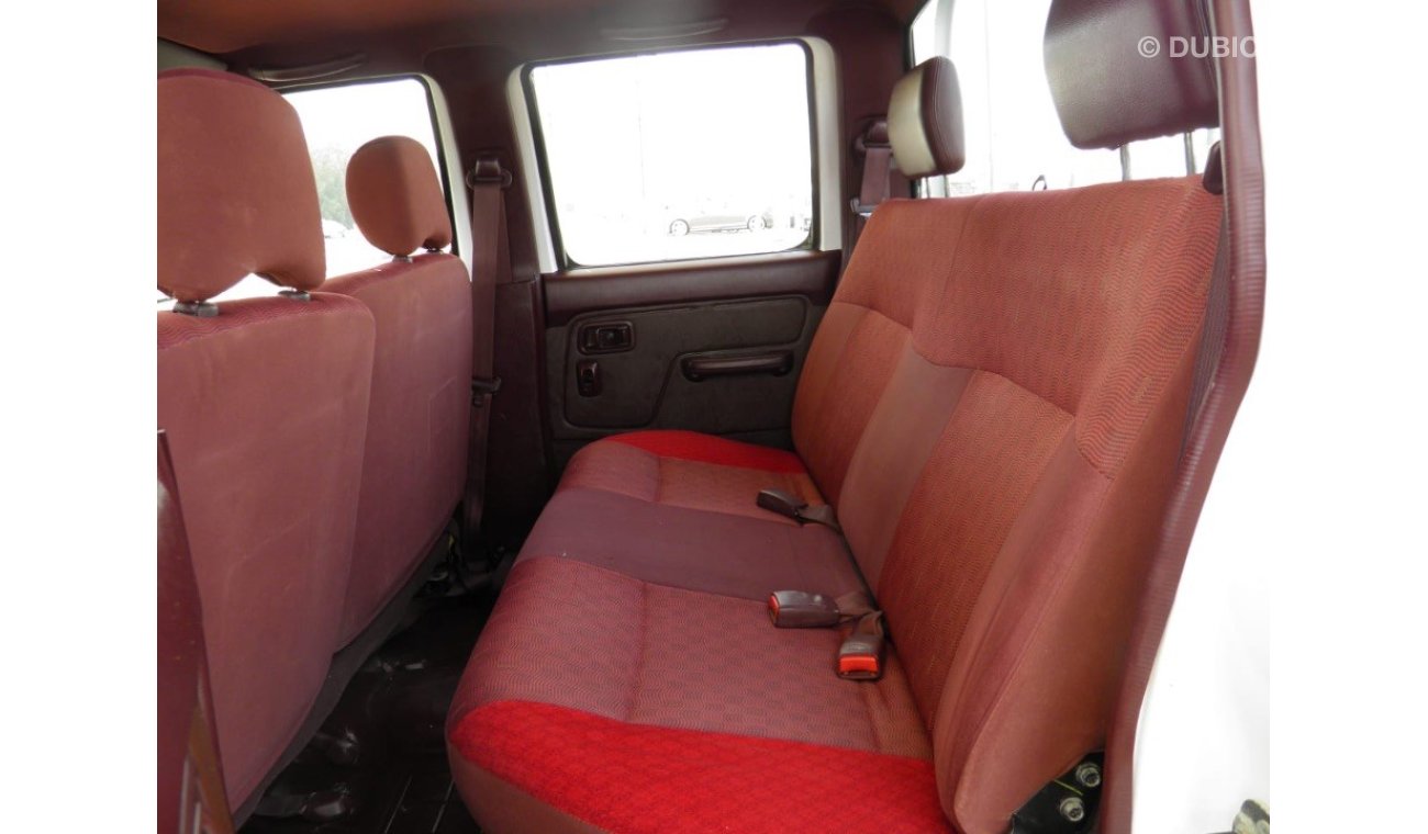 Nissan Pickup 2014 4X4 ref#444