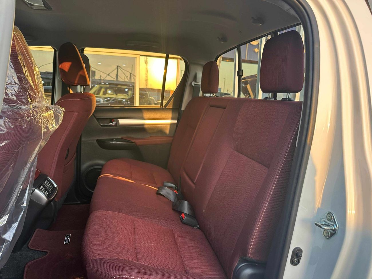 تويوتا هيلوكس GCC SPEC BRAND NEW