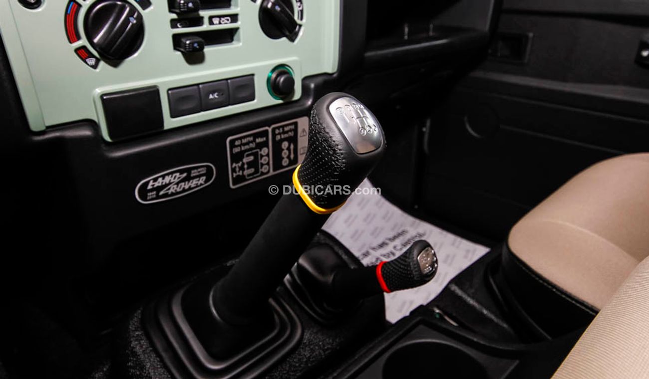 Land Rover Defender