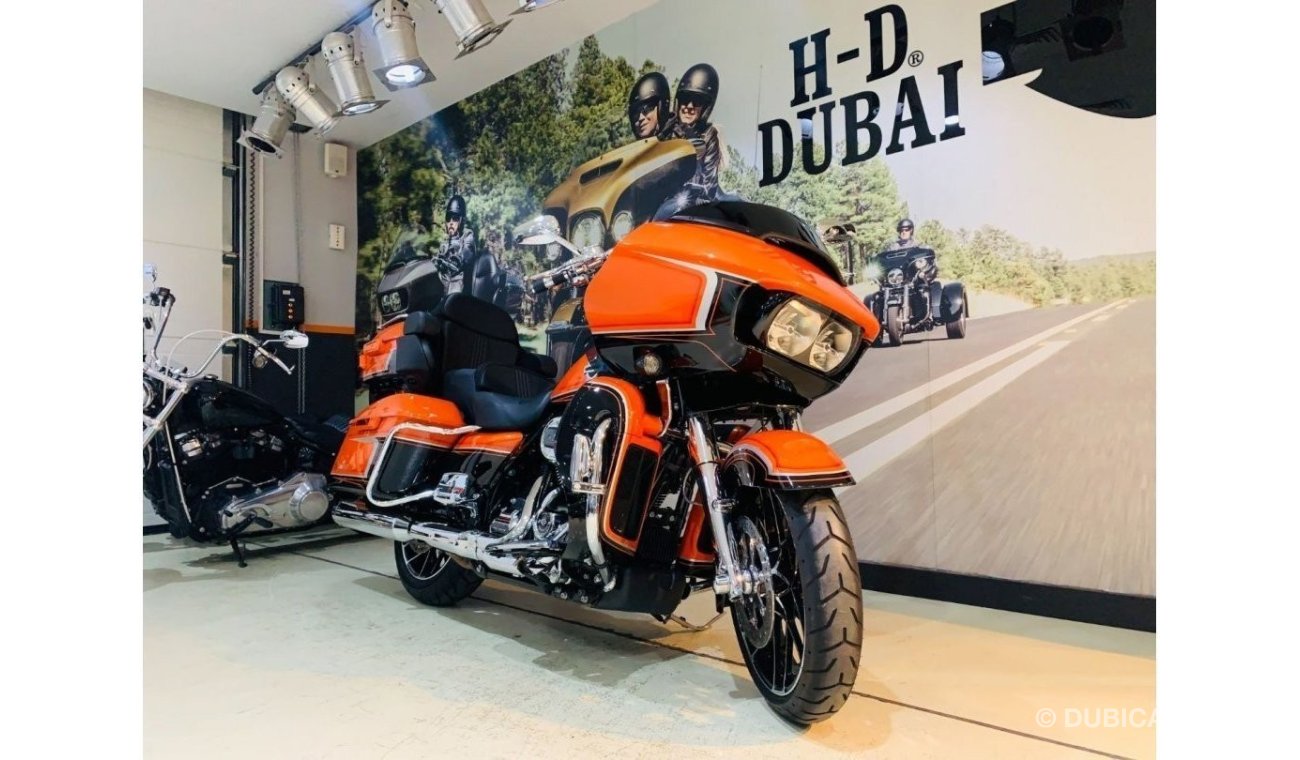 هارلي ديفيدسون CVO CVO ROAD GLIDE LIMITED/GCC/GOOD CONDITION