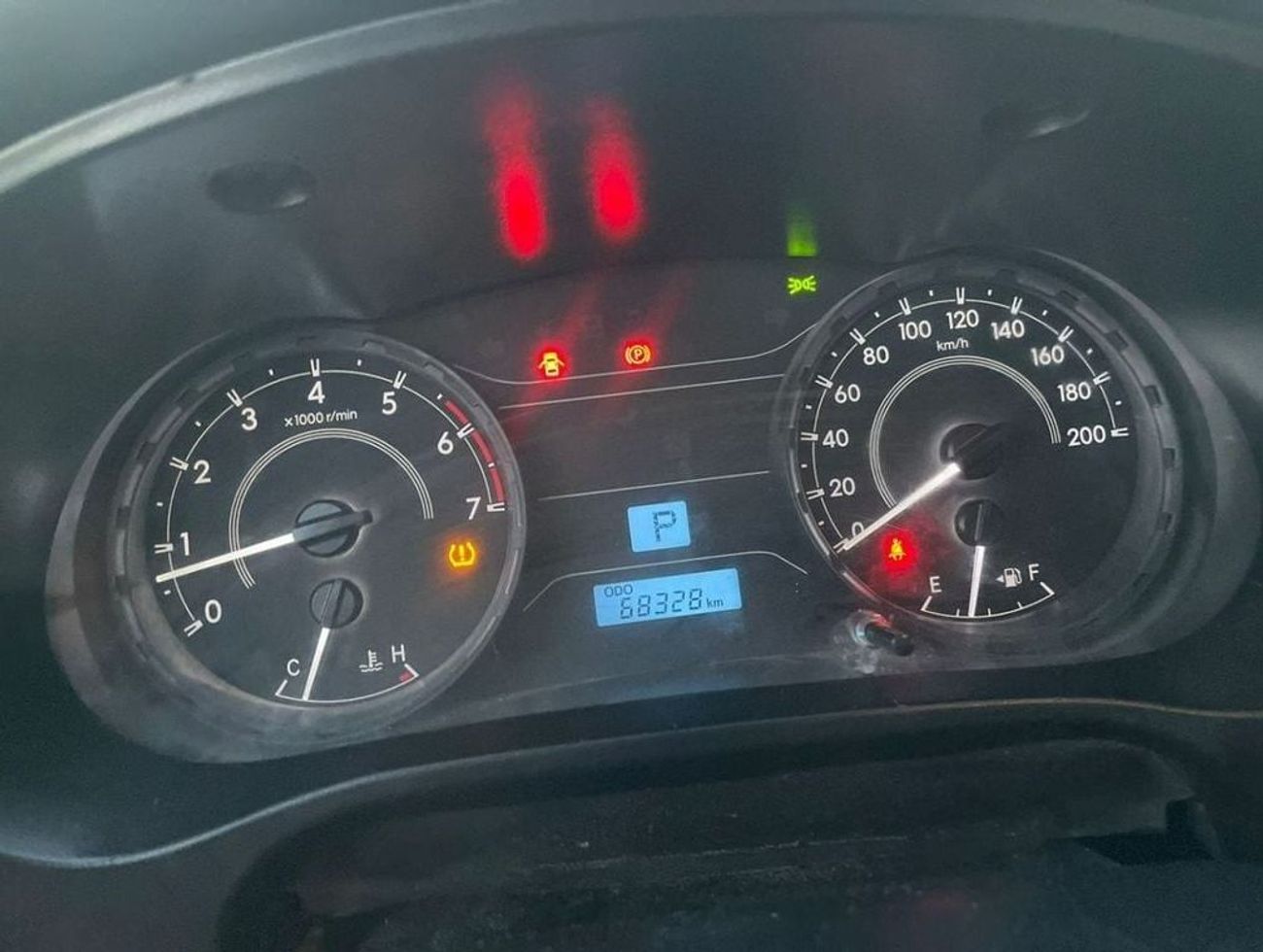 Toyota Hilux 2020 Toyota Hilux GLS 2.7L V4 - 4x4 AWD - Patrol Automatic - Power Windows -