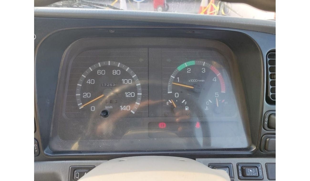 ميتسوبيشي فوسو كانتير MITSUBISHI CANTER TRUCK RHD 1997 MODEL 4.6 L DIESEL MANUAL(PM31456)