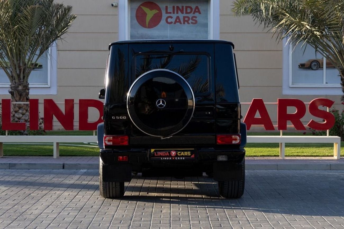 Mercedes-Benz G 500 4X4 4.0L Mercedes-Benz G500 2017 GCC under Warranty with Flexible Down-Payment.