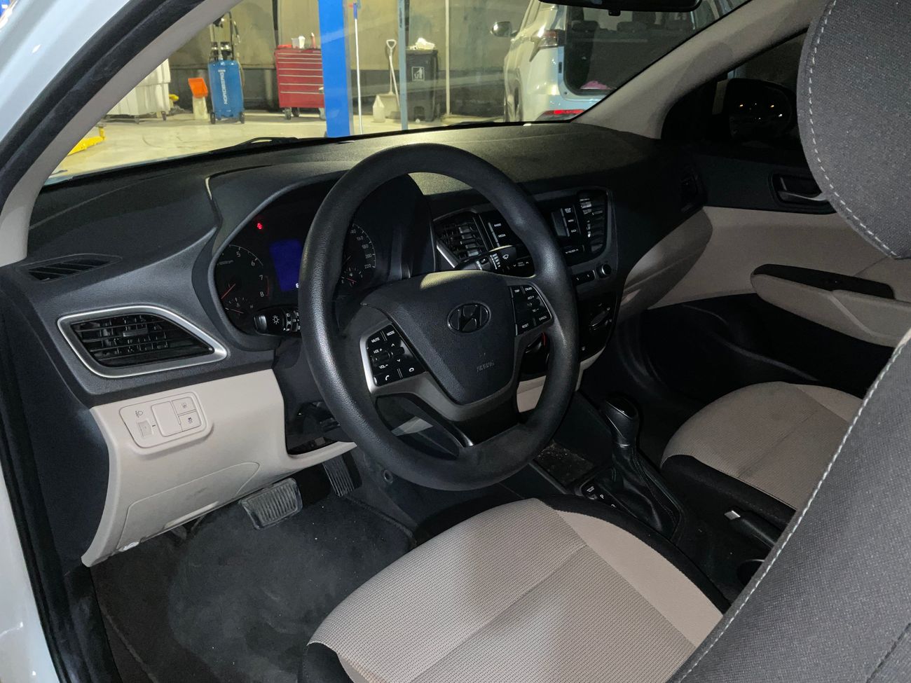 Hyundai Accent Smart / GL | Guaranteed Warranty | 0 Down Payment