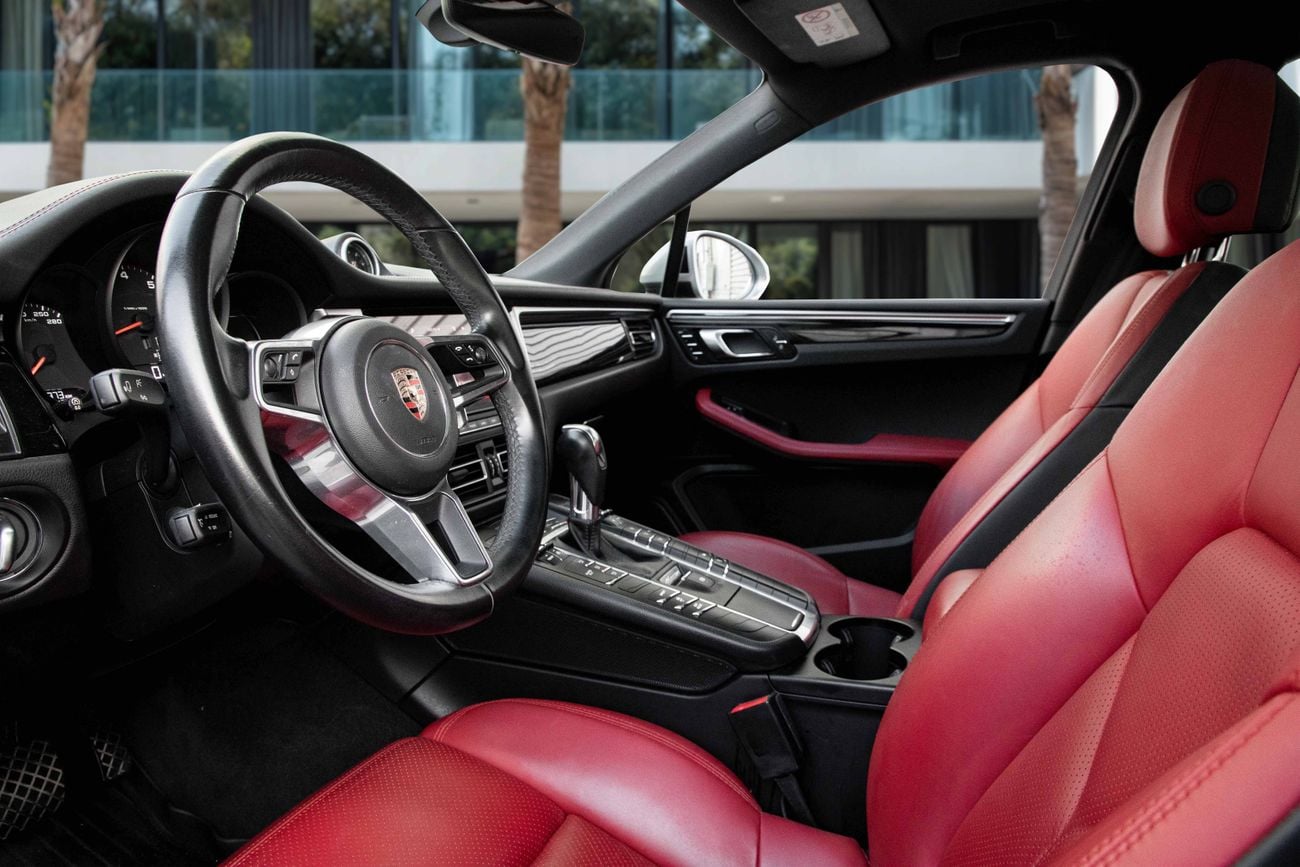 بورش ماكان Macan | 3,036 P.M | 0% Downpayment | Low KMS!