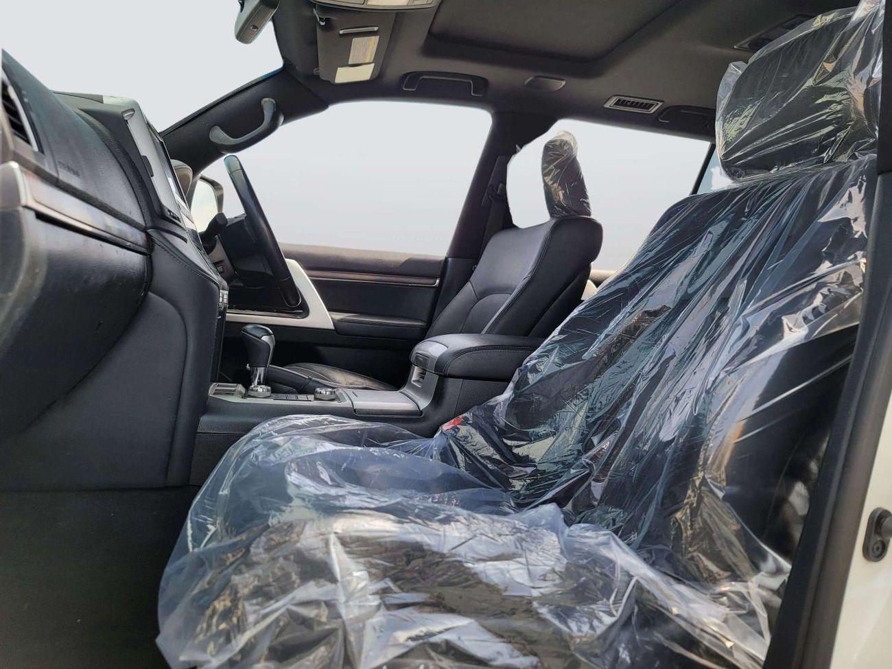 تويوتا لاند كروزر Diesel 4.5L V8 Right Hand Drive (Export Only)