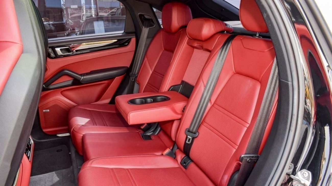 بورش كايان Porsche Cayenne-S / 2022 / GCC