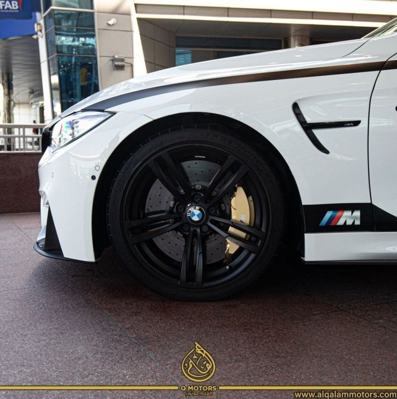 بي أم دبليو M4 Std