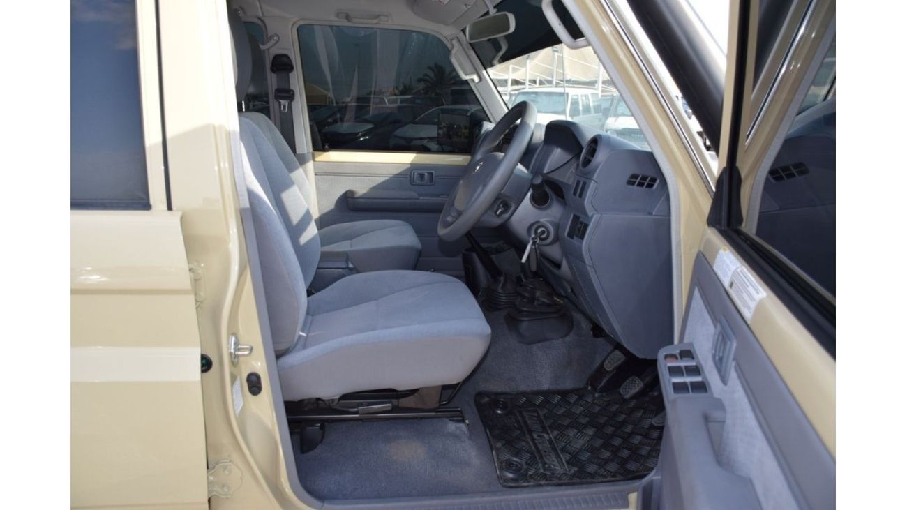 Toyota Land Cruiser Pick Up