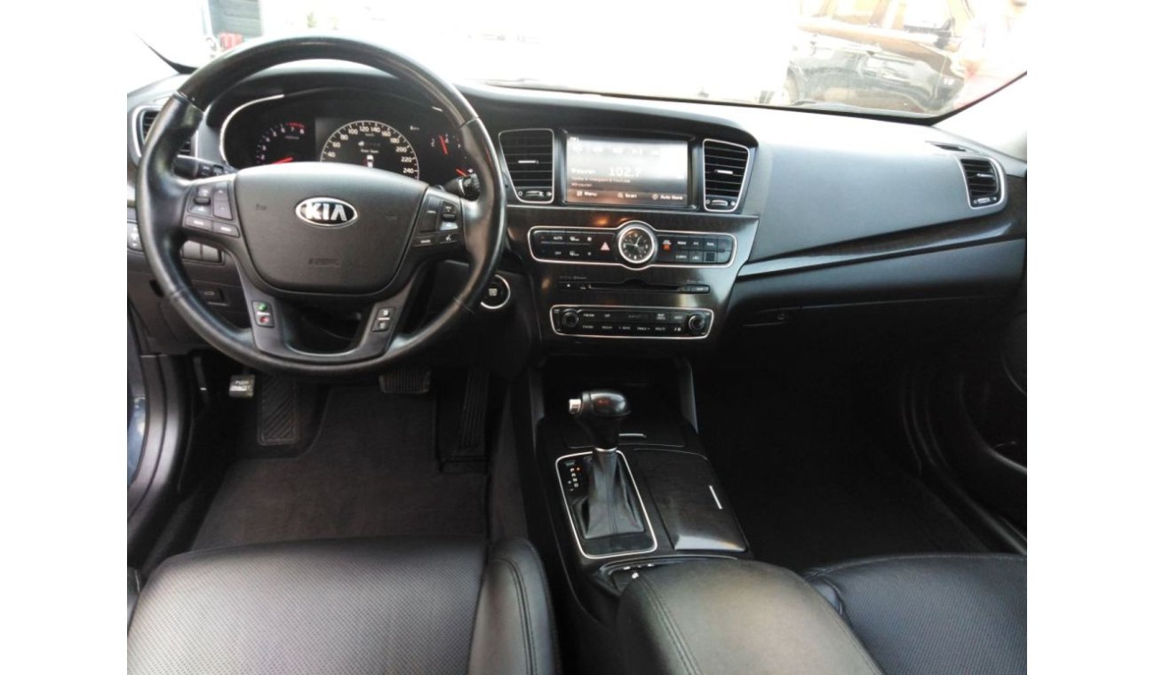 Kia Cadenza Kia Cadenza 2014 custam paper very celen car