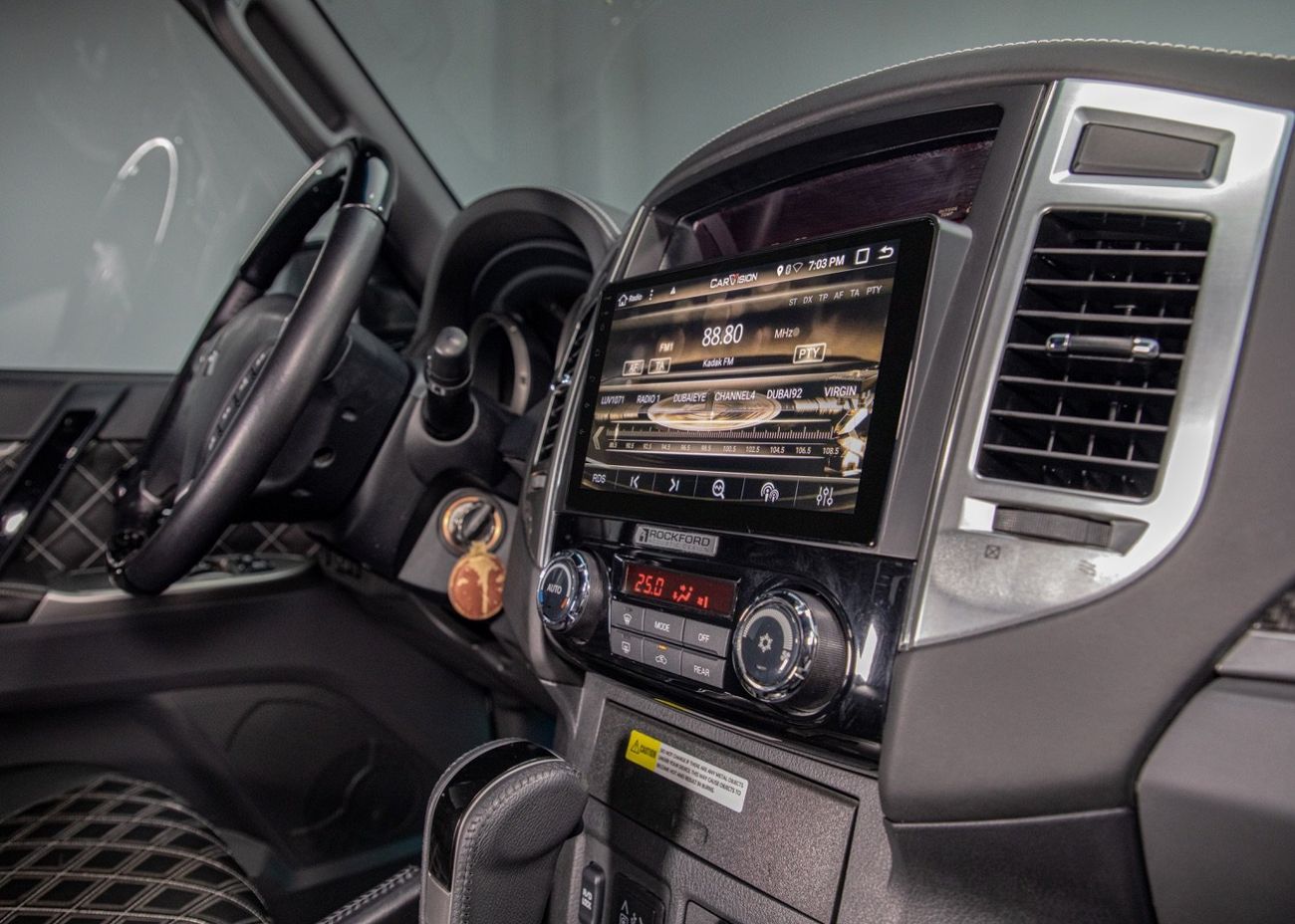 Mitsubishi Pajero Signature Edition