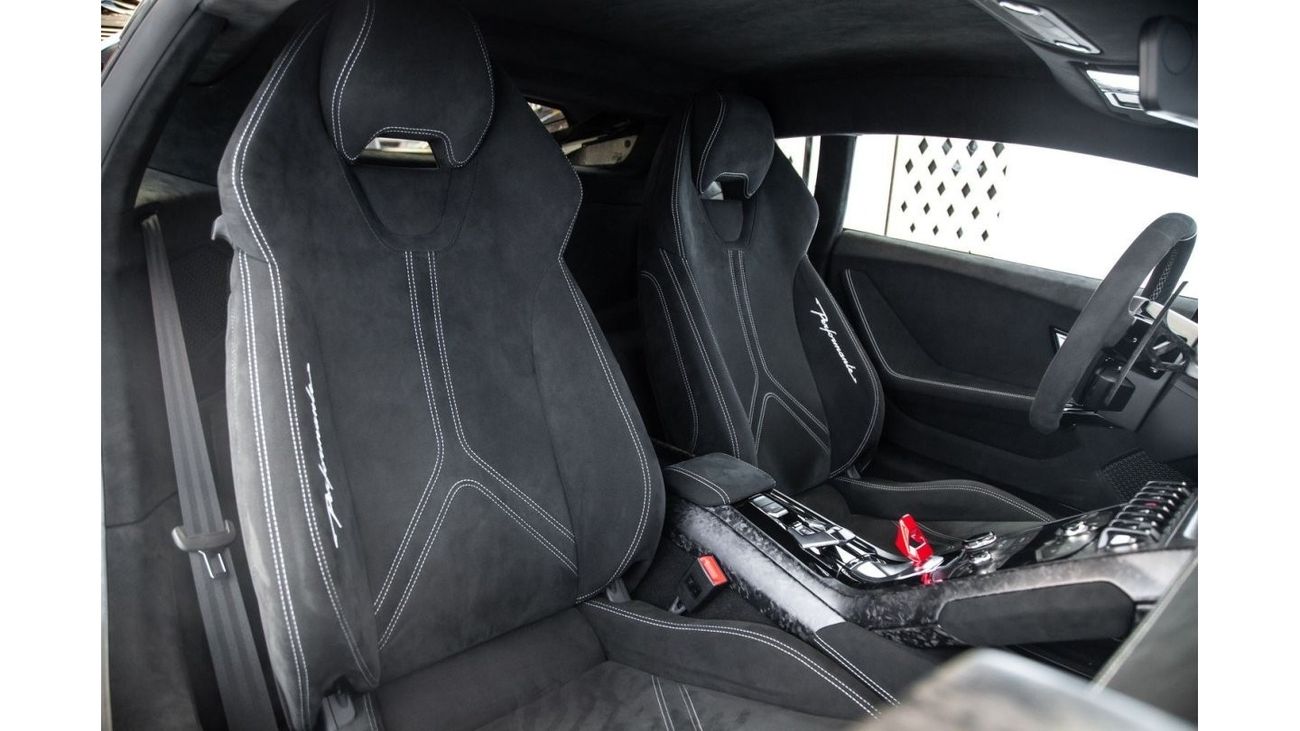 Lamborghini Huracan LP640-4 Performante