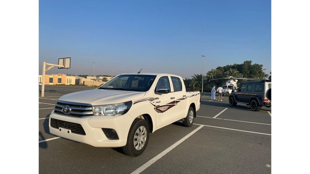 تويوتا هيلوكس ‏TOYOTA HILUX   GL   (GCC SPEC) -2020 - VERY GOOD CONDITION