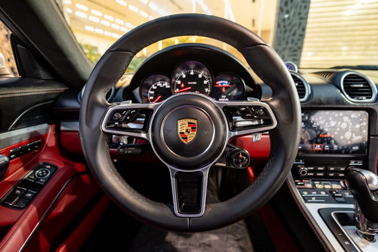 Porsche 718 Cayman Style Edition