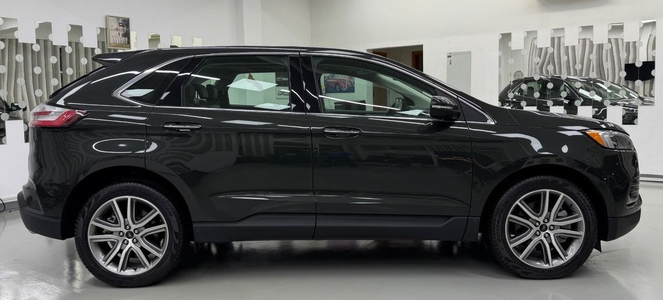 Ford Edge GCC .. Brand New .. Titanium .. Top Range