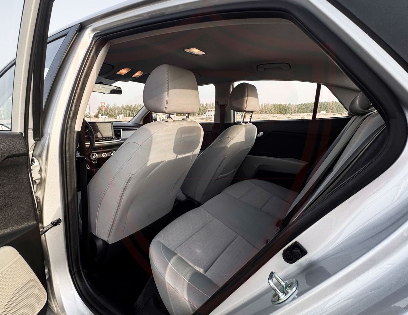 Kia Rio EX 1.4L (107 HP) Sedan Kia Rio 1.4L 2022 GCC accident free in excellent condition 581 P.M