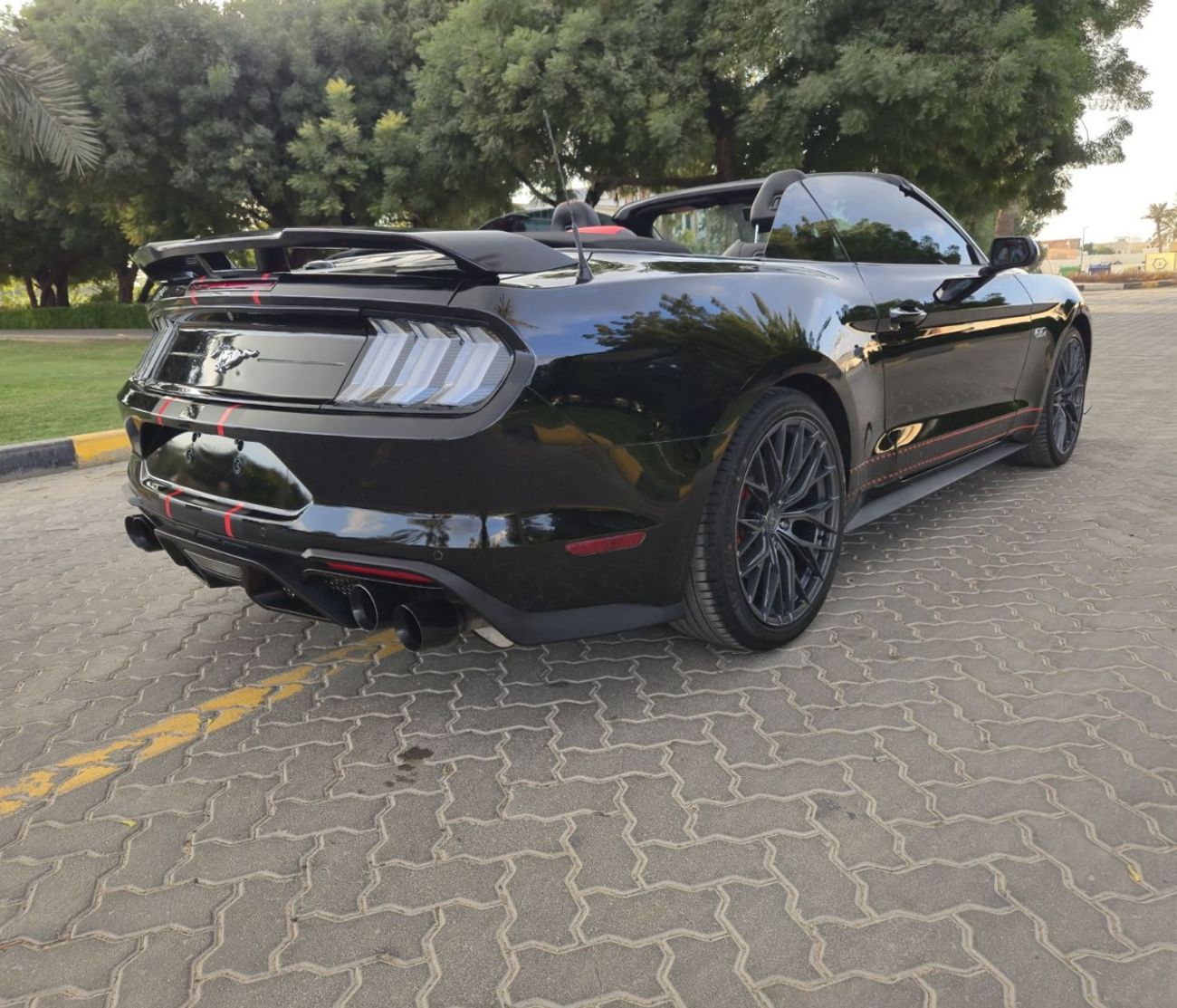 Ford Mustang 5.0L Fastback GT Premium