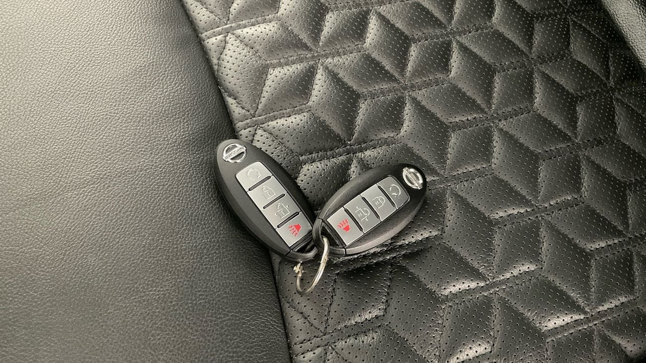 Nissan XTerra Platinum 2.5L 4WD Platinum | Guaranteed Warranty | 0 Down Payment