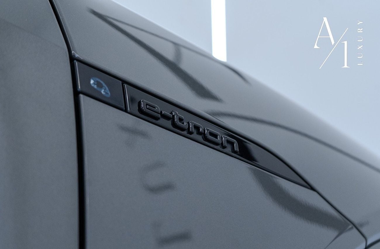 أودي Q8 إي ترون 2024 Audi Q8 e-tron, With Warranty & Service Contract, Fully Loaded, Excellent Condition, GCC Specs
