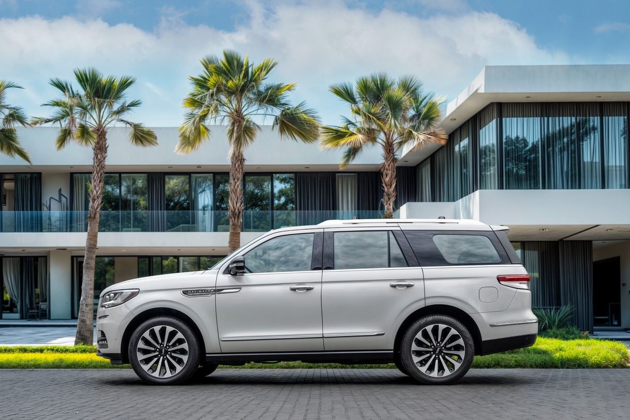 Lincoln Navigator Navigator Reserve 3.5L | 4,603 P.M | 0% Downpayment | NAVIGATOR RESERVE | 2030 WARRANTY! | Ramadan O