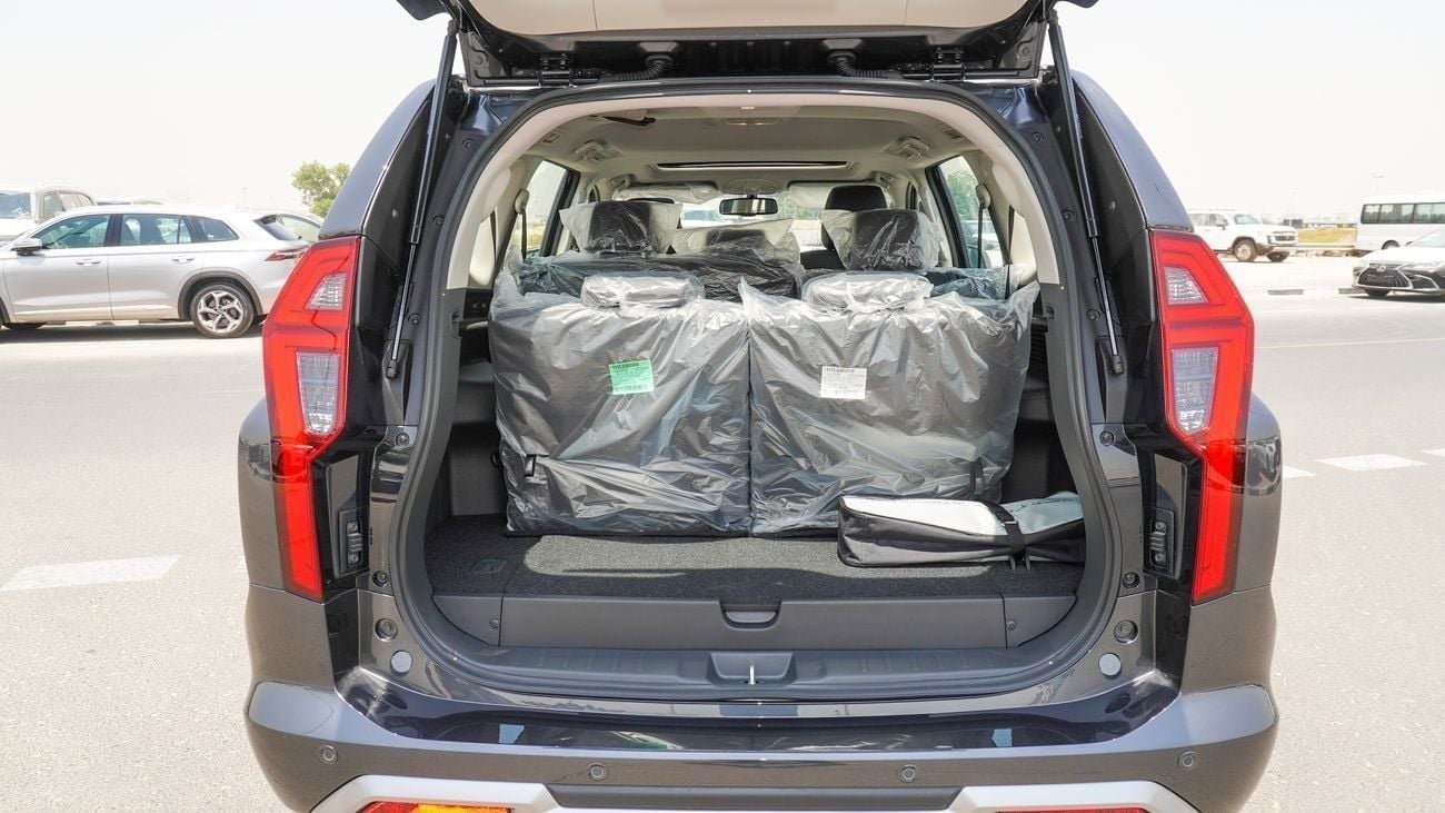 ميتسوبيشي مونتيرو سبورت Brand New Montero Sport GLS 2025 Export 3.0L 4WD Petrol A/T|Grey/Black|MONTEROSPORT-GLS-25|