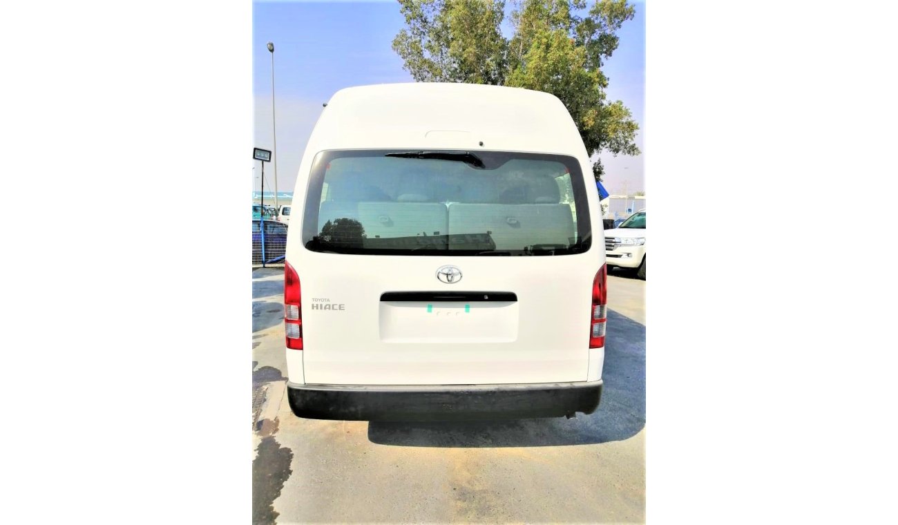 Toyota Hiace DESEIL  14 SEATS  HI ROOF