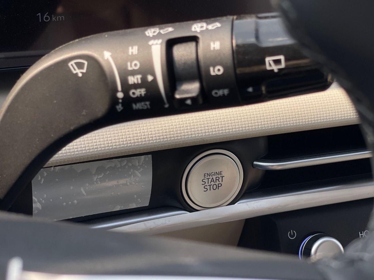 Hyundai Tucson Comfort 2.0L Double tone 2.0L