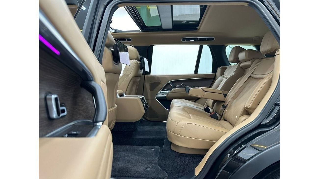 Land Rover Range Rover 2022 Range Rover Vogue P530 HSE LWB, July 2027 Range Rover Warranty+Service Pack, Full Options, GCC