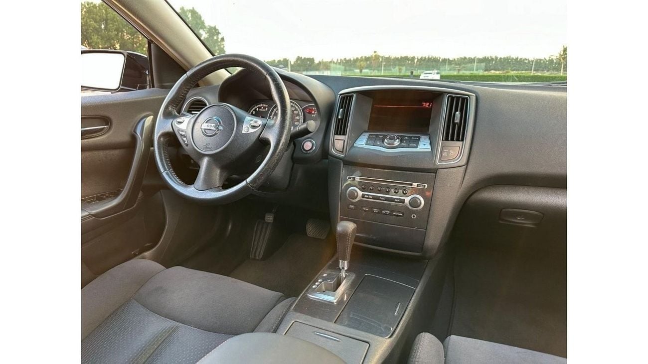 نيسان ماكسيما SE