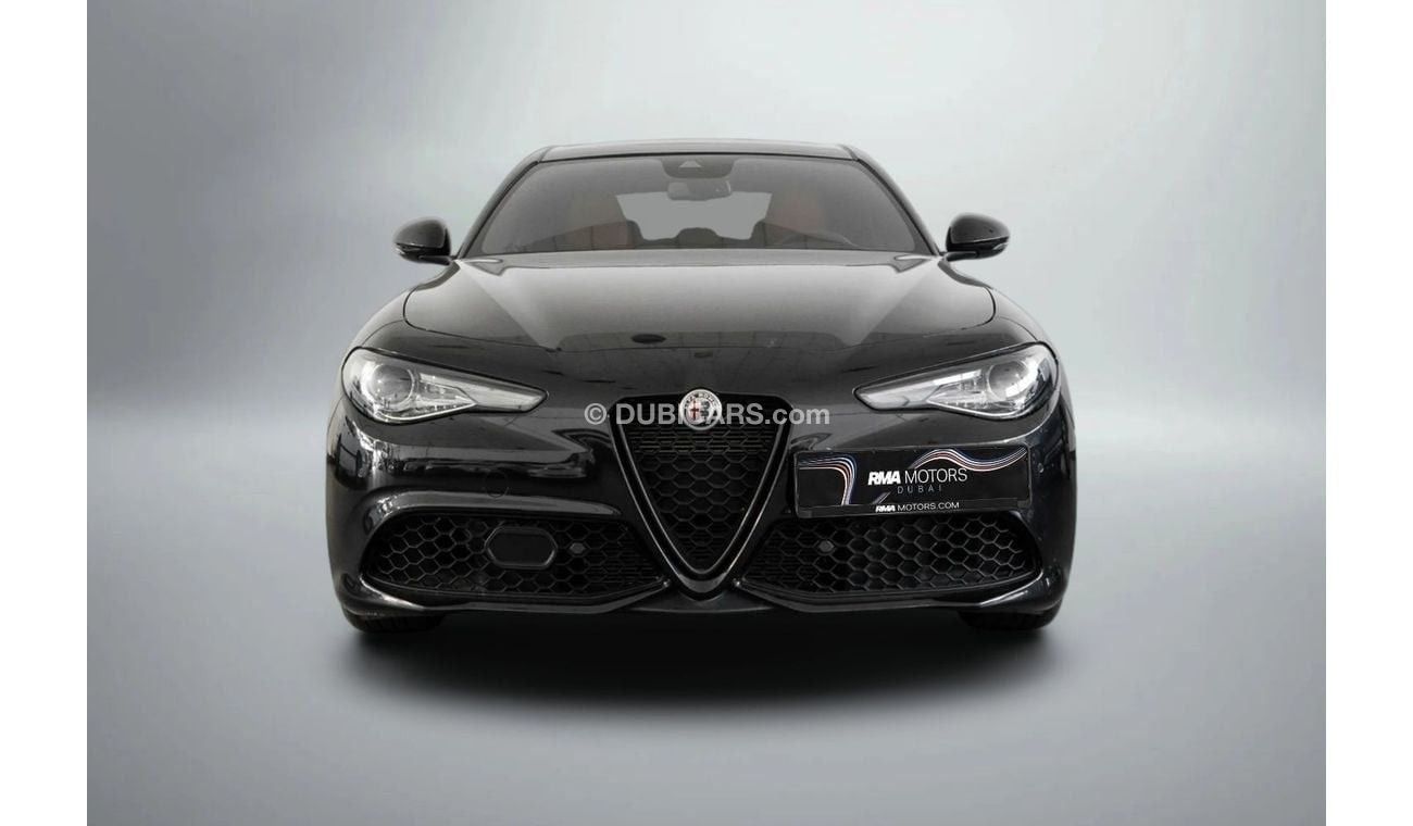 Alfa Romeo Giulia Q2 / 7 Year Alfa Romeo Warranty & 5 Year Service Contract / Low Kms