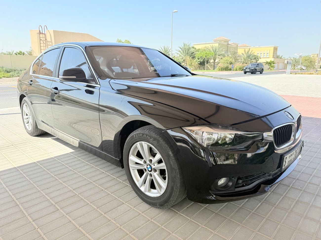 BMW 318i