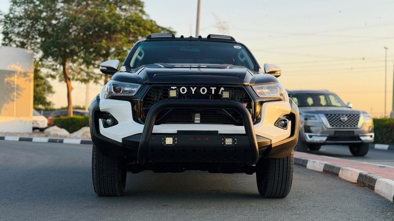 Toyota Hilux GR SPORTS BODY KIT INSTALLED | LEATHER SEATS | NUDGE BAR | SPORTS BAR | 2.8L DIESEL ENGINE | AUTO | 