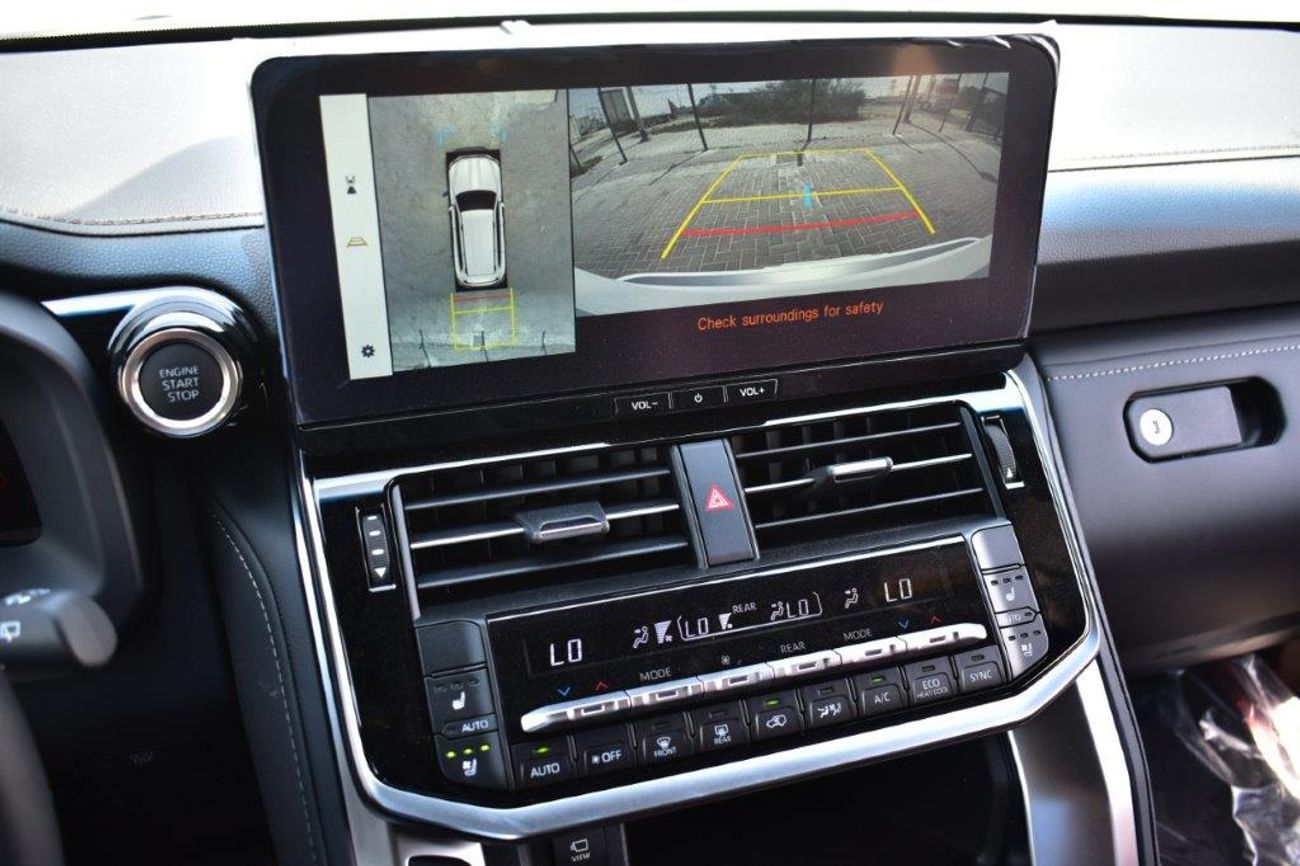 Toyota Land Cruiser 300 VXR V6 3.3L Diesel Automatic