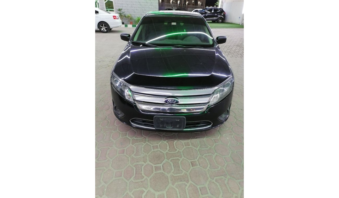Ford Fusion 2013 Gulf 4 cylinder model in good condition