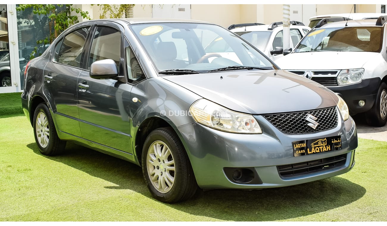 سوزوكي SX4 سيارة بحالة ممتازة وبحالة جيدة