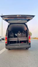 Toyota Hiace POWER SLIDING DOOR | 14-SEATER | 3.0L DIESEL ENGINE | 2WD | AUTOMATIC TRANSMISSION | RHD