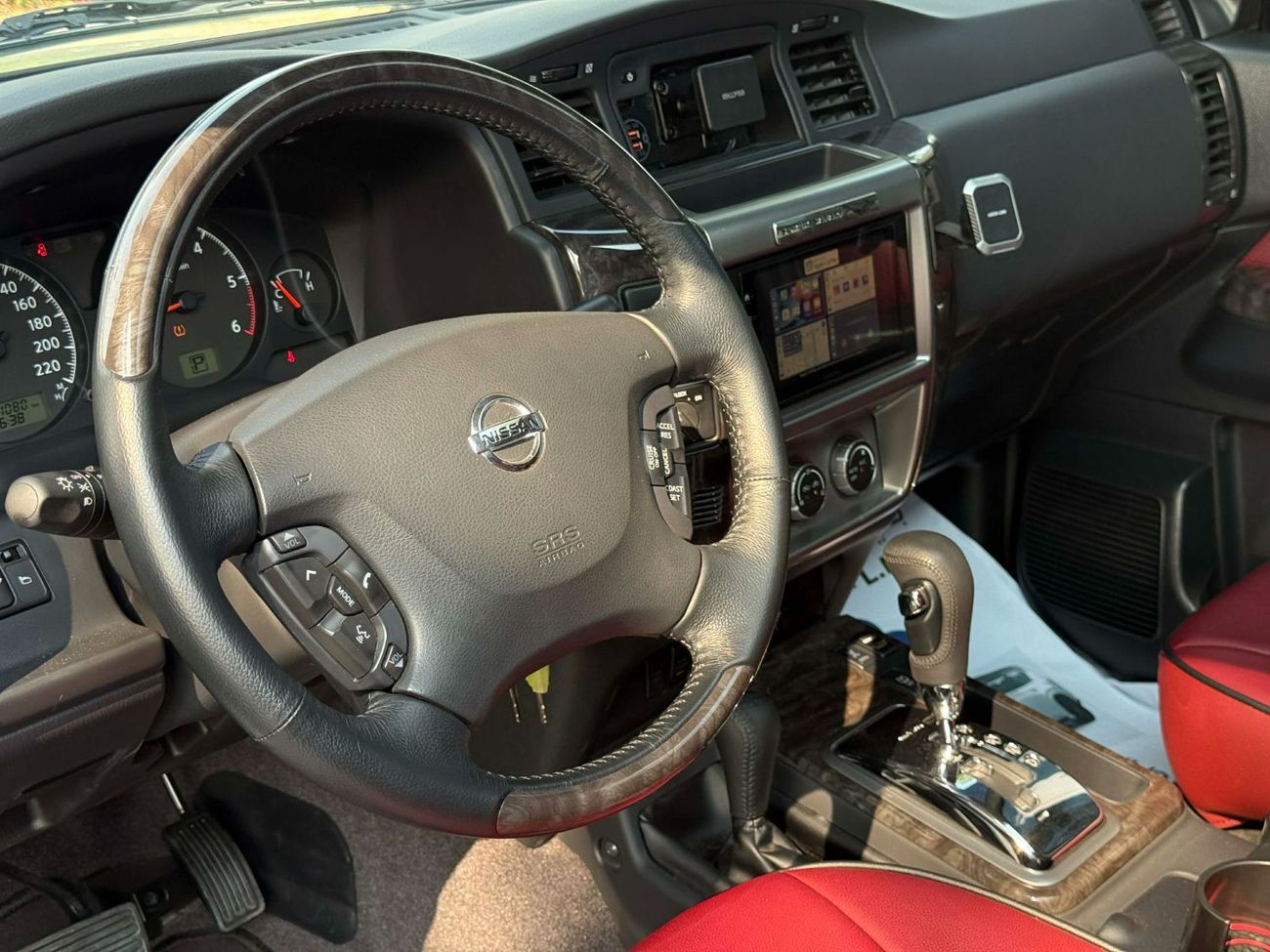 نيسان باترول سوبر سفاري GCC UNDER WARRANTY