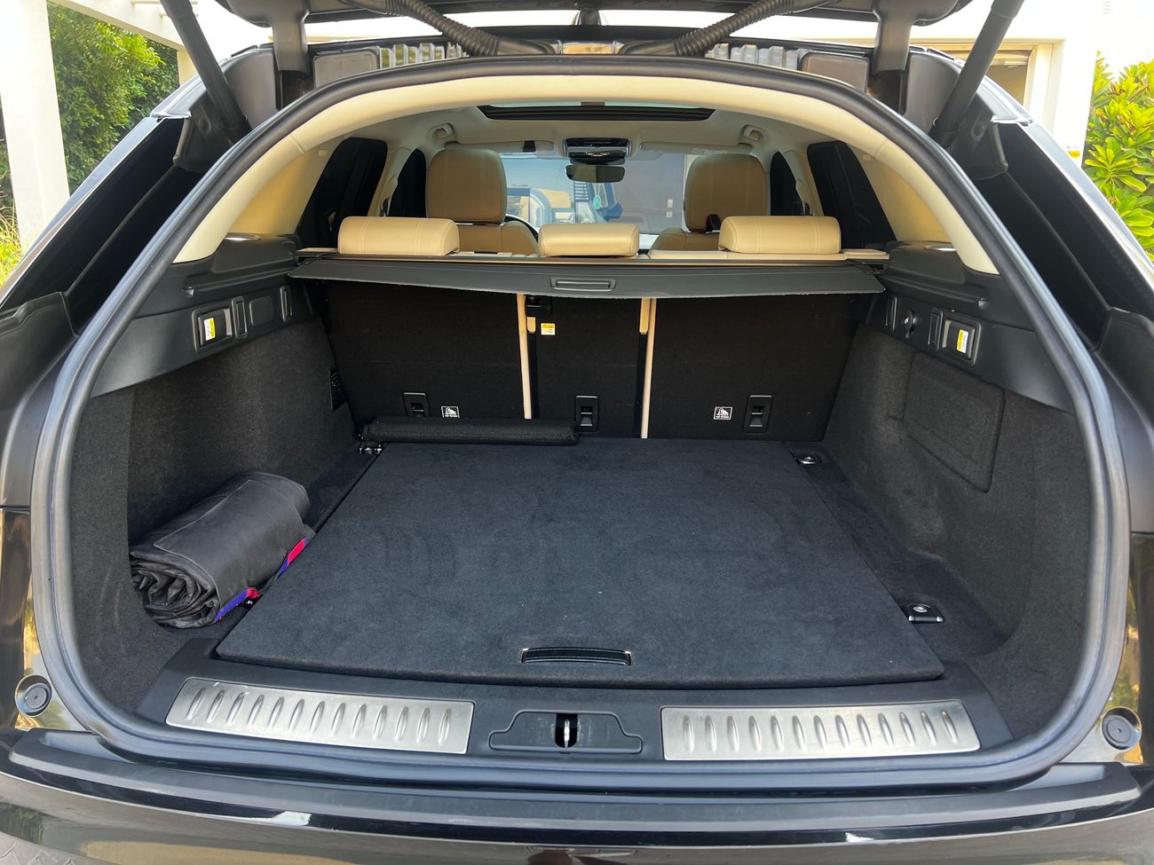 لاند روفر رينج روفر فيلار HSE P250 2.0L