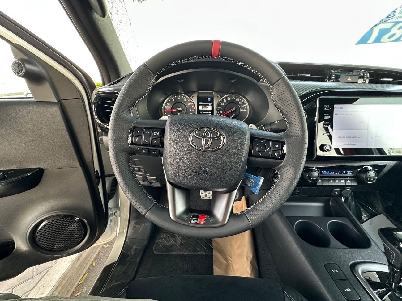 تويوتا هيلوكس GR Sport 4.0L