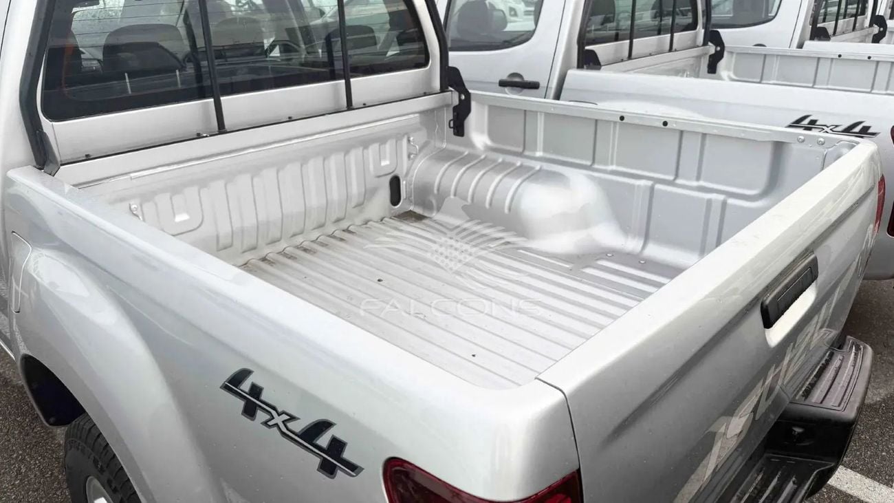 Isuzu D-MAX STANDARD ISUZU/D-MAX/ISD10 2.5 D C Mid 4X4 LHD GEN 6 E2 MT